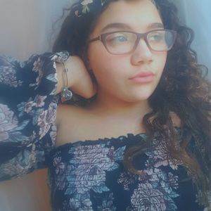 Meet your Posher, Angelina